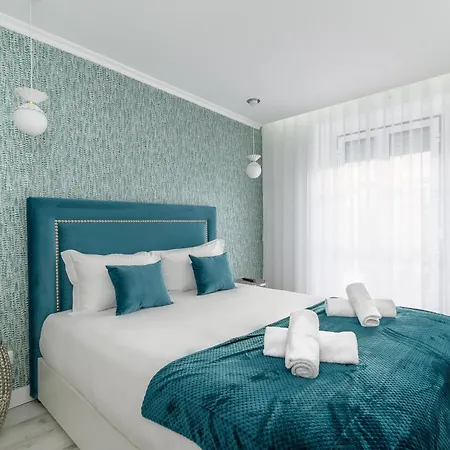 Whome Chic Escape: Your Stylish Haven In Downtown * Lisboa